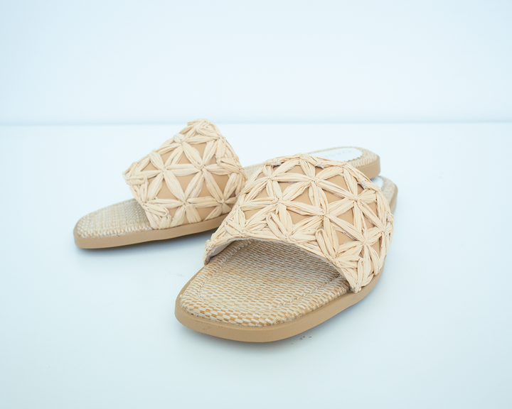 Starfish Styled Basket Weave Sandal